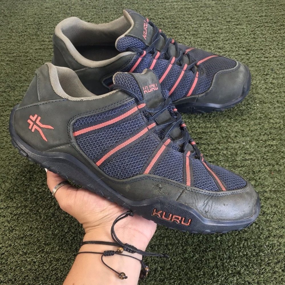 KURU Women's Navy and Coral Athletic Sneakers